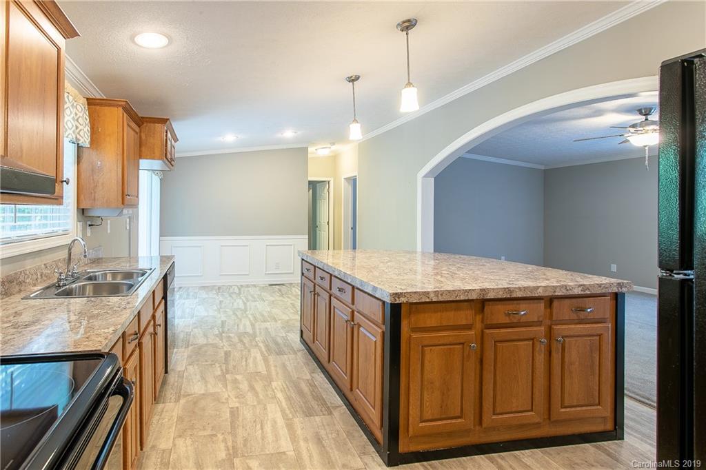 205 Holt Road Albemarle, NC 28001 - Photo 5 of 29 Gallery Image 5