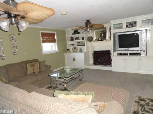 2134 Tobaccoville Road Rural Hall, NC 27045 - Photo 13 of 14 Den/Family/Great Room.