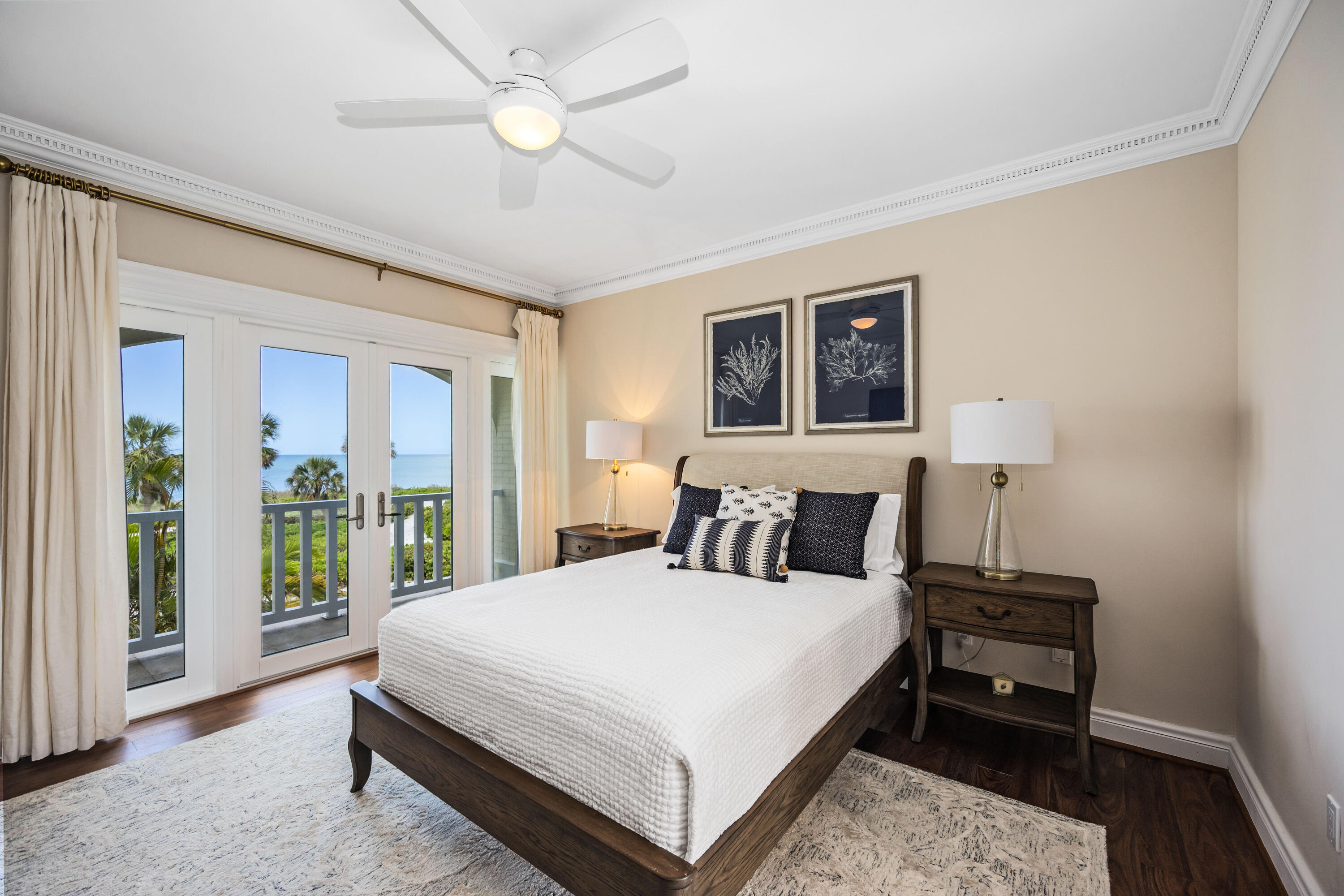 8218 Sanderling Road Sarasota, FL 34242 - Photo 38 of 99 SOTA0787