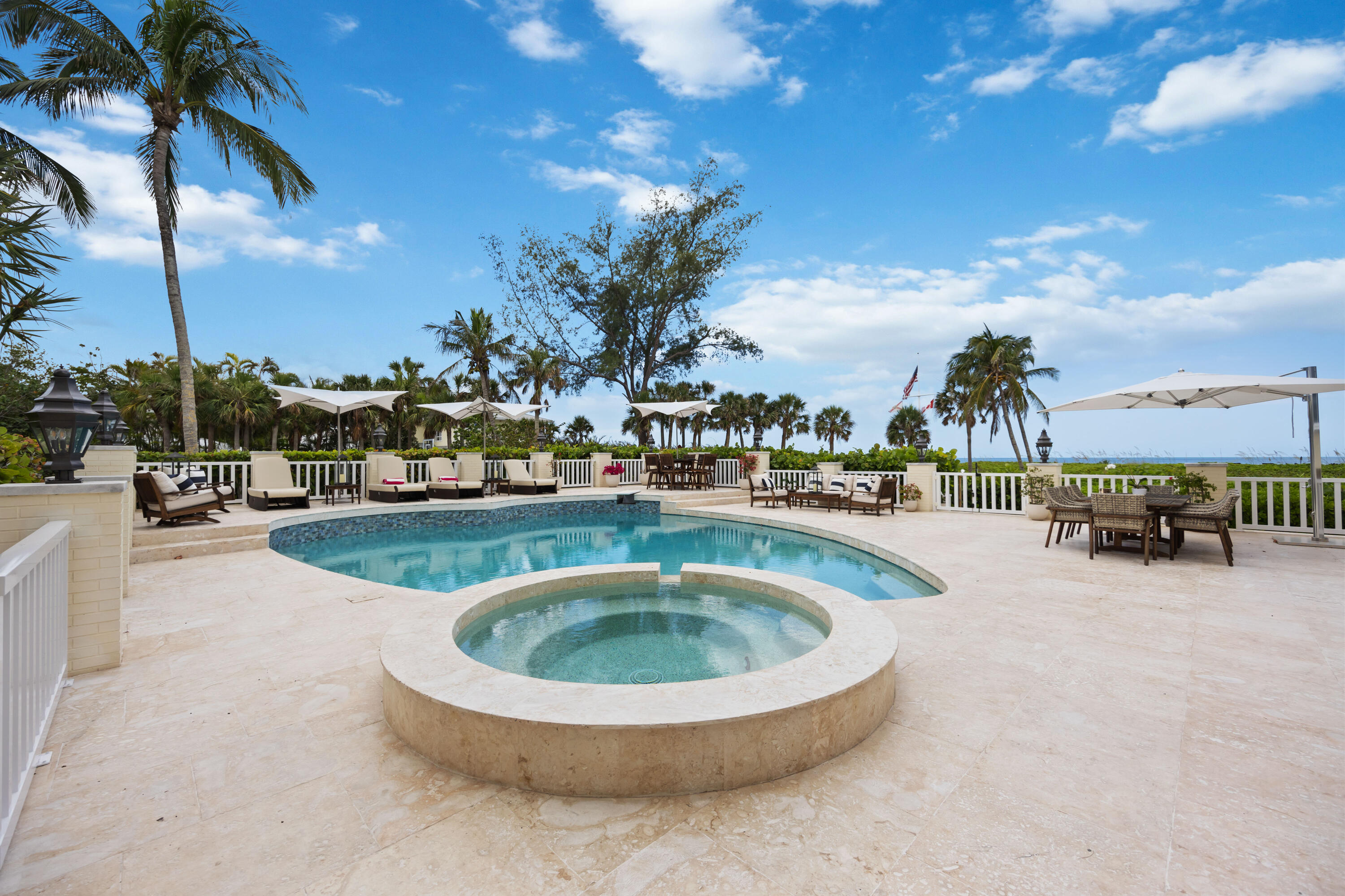 8218 Sanderling Road Sarasota, FL 34242 - Photo 54 of 99 SOTA1417