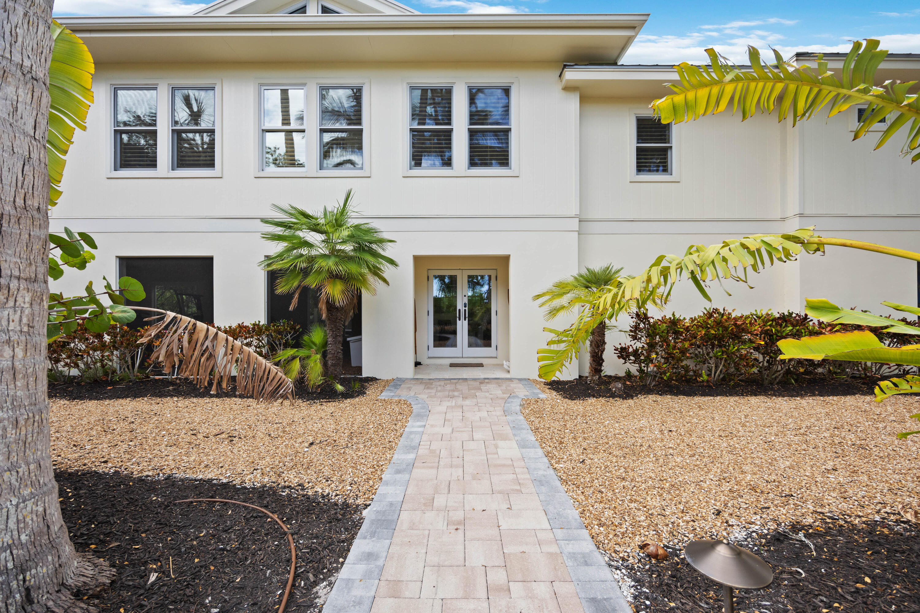 8218 Sanderling Road Sarasota, FL 34242 - Photo 80 of 99 SOTA1622