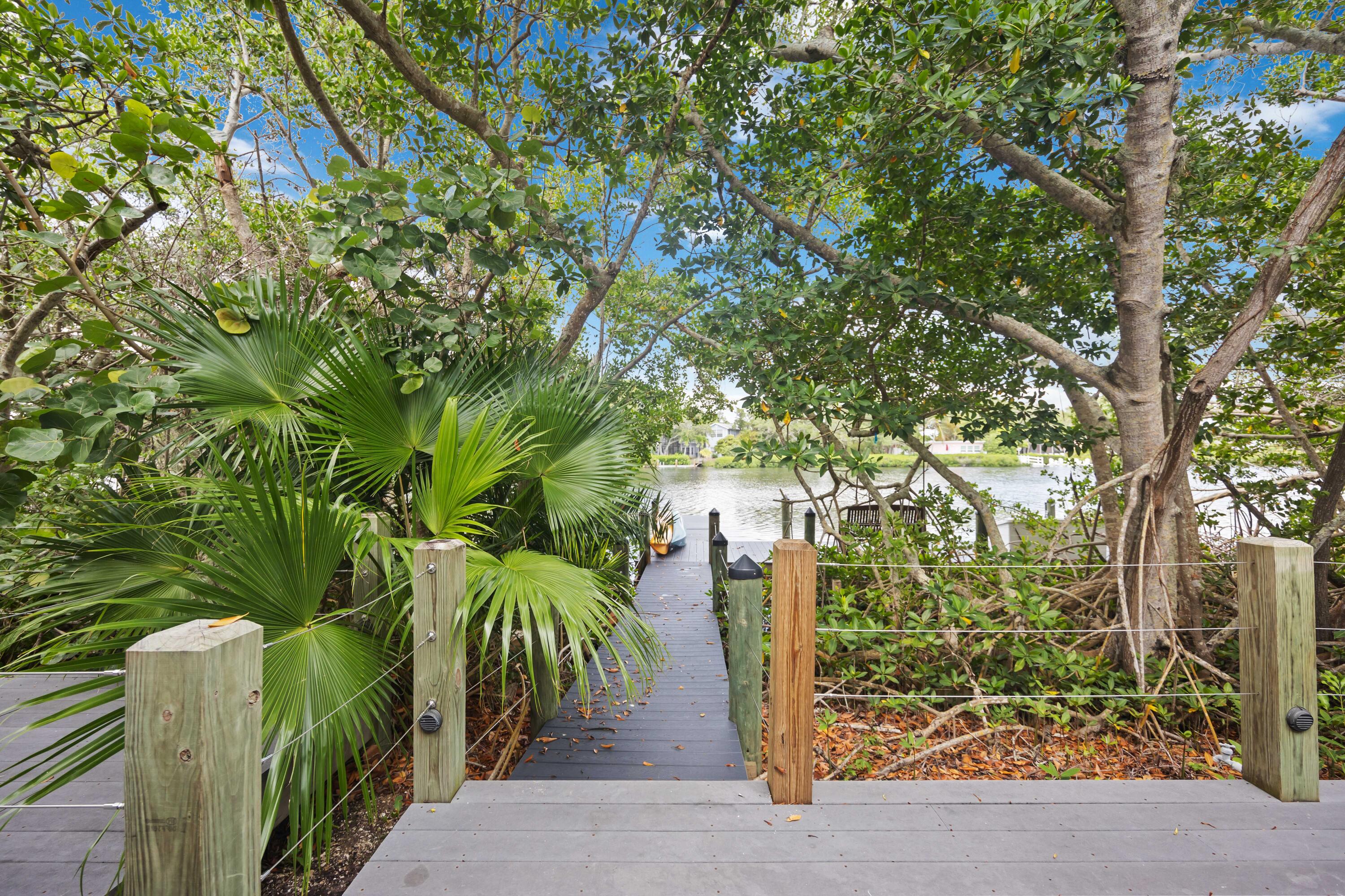 8218 Sanderling Road Sarasota, FL 34242 - Photo 91 of 99 SOTA2012