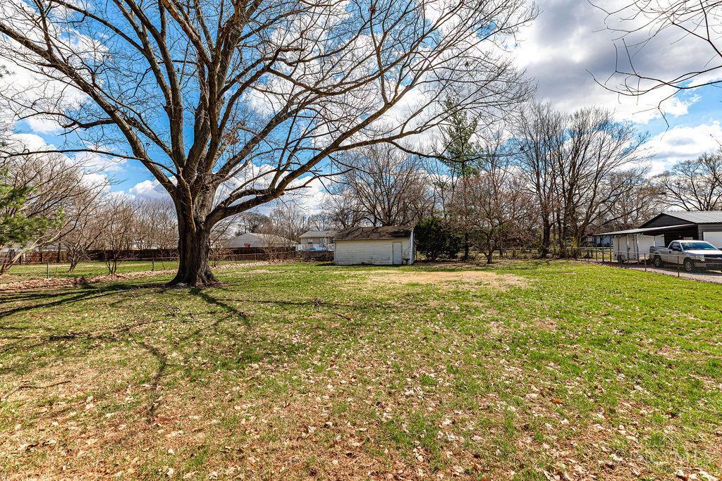 4210 Hamilton Cleves Road Fairfield, OH 45014 - Photo 25 of 26