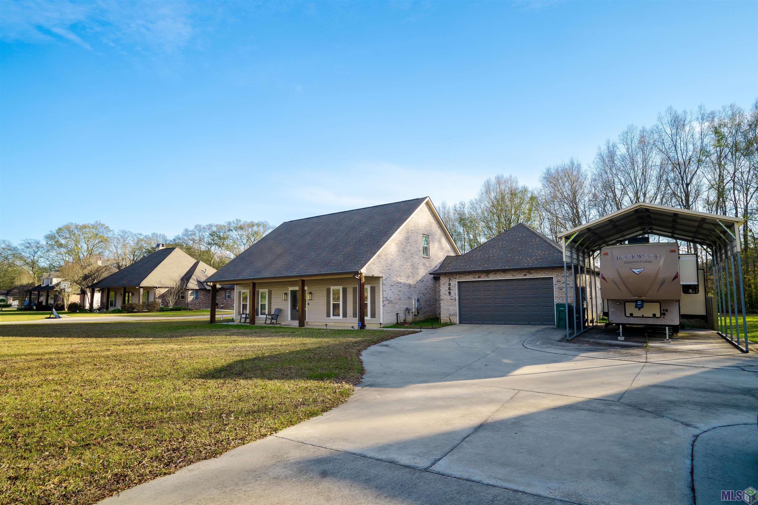 7066 Port Hudson-Pride Road Zachary, LA 70791 - Photo 1 of 37