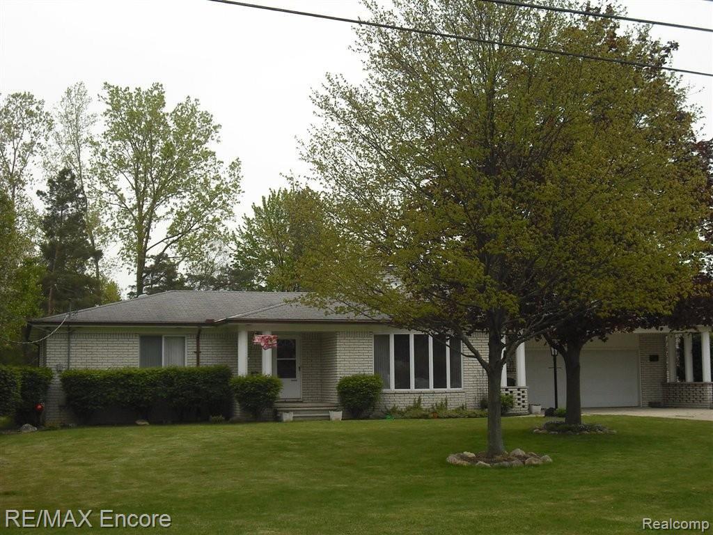 899 Francis Street Rochester, MI 48307 - Photo 1 of 13 899 Francis