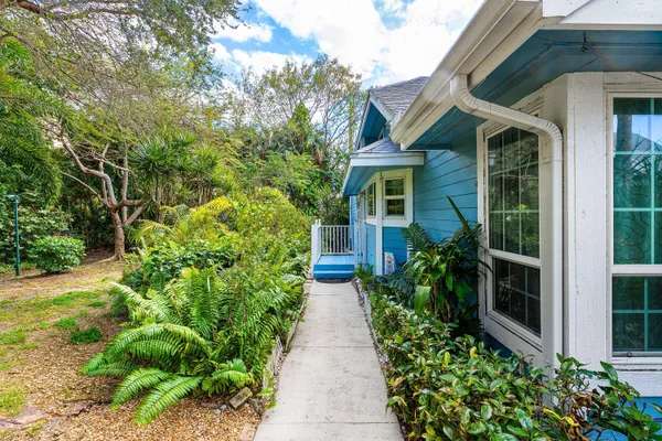 $3,000 | 714 Ocean Dunes Circle, Jupiter, FL 33477