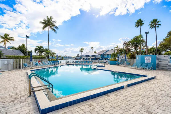 $3,000 | 714 Ocean Dunes Circle, Jupiter, FL 33477