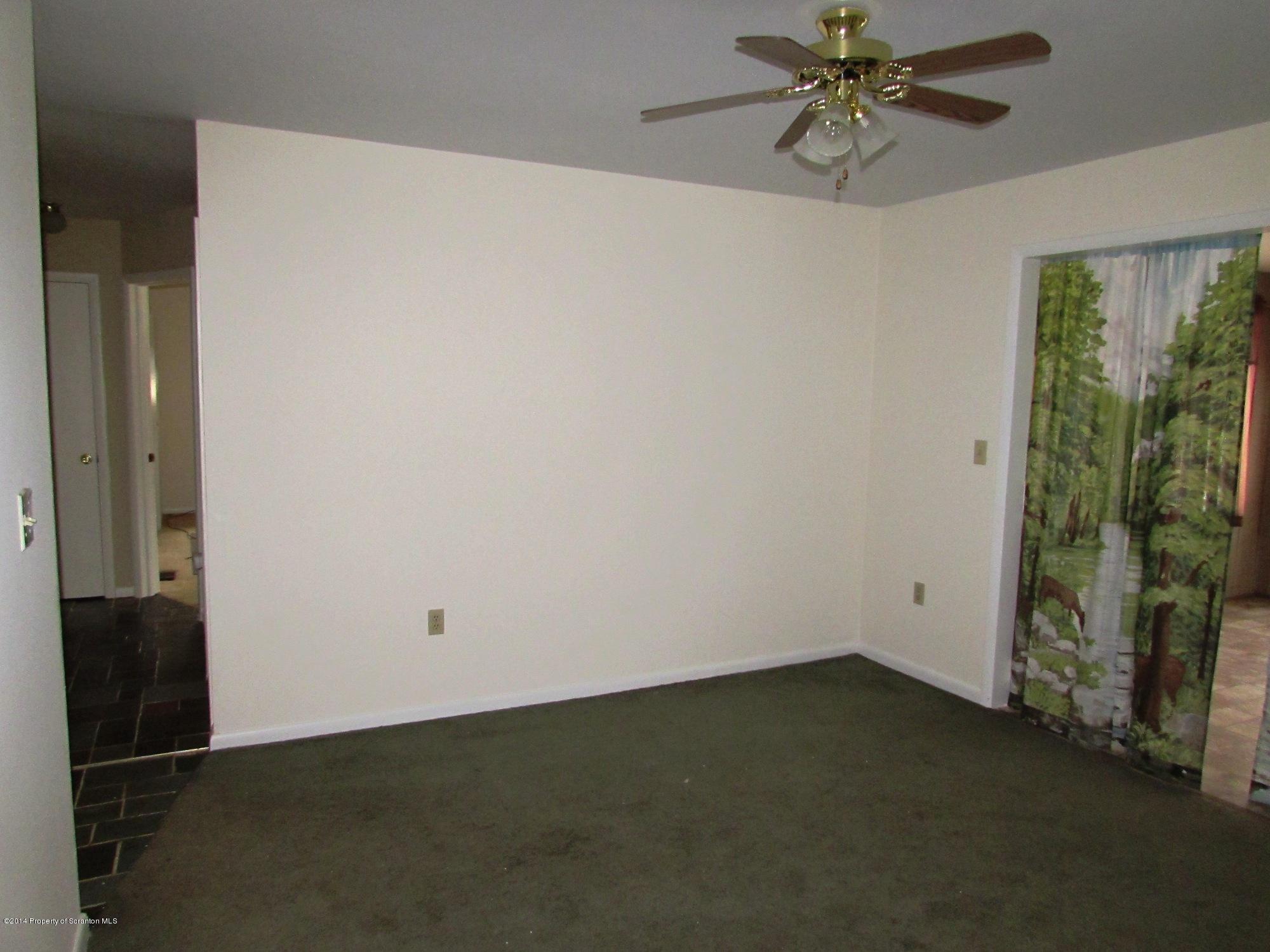 1467 Mt Cobb Road Lake Ariel, PA 18436 - Photo 7 of 15 Gallery Image 7