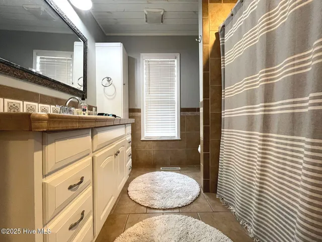 $2,100 | 105 Scuppernong Court, West End, NC 27376