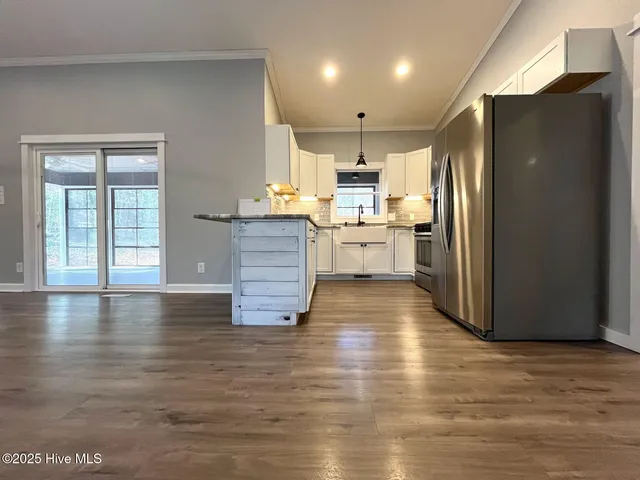 $2,100 | 105 Scuppernong Court, West End, NC 27376