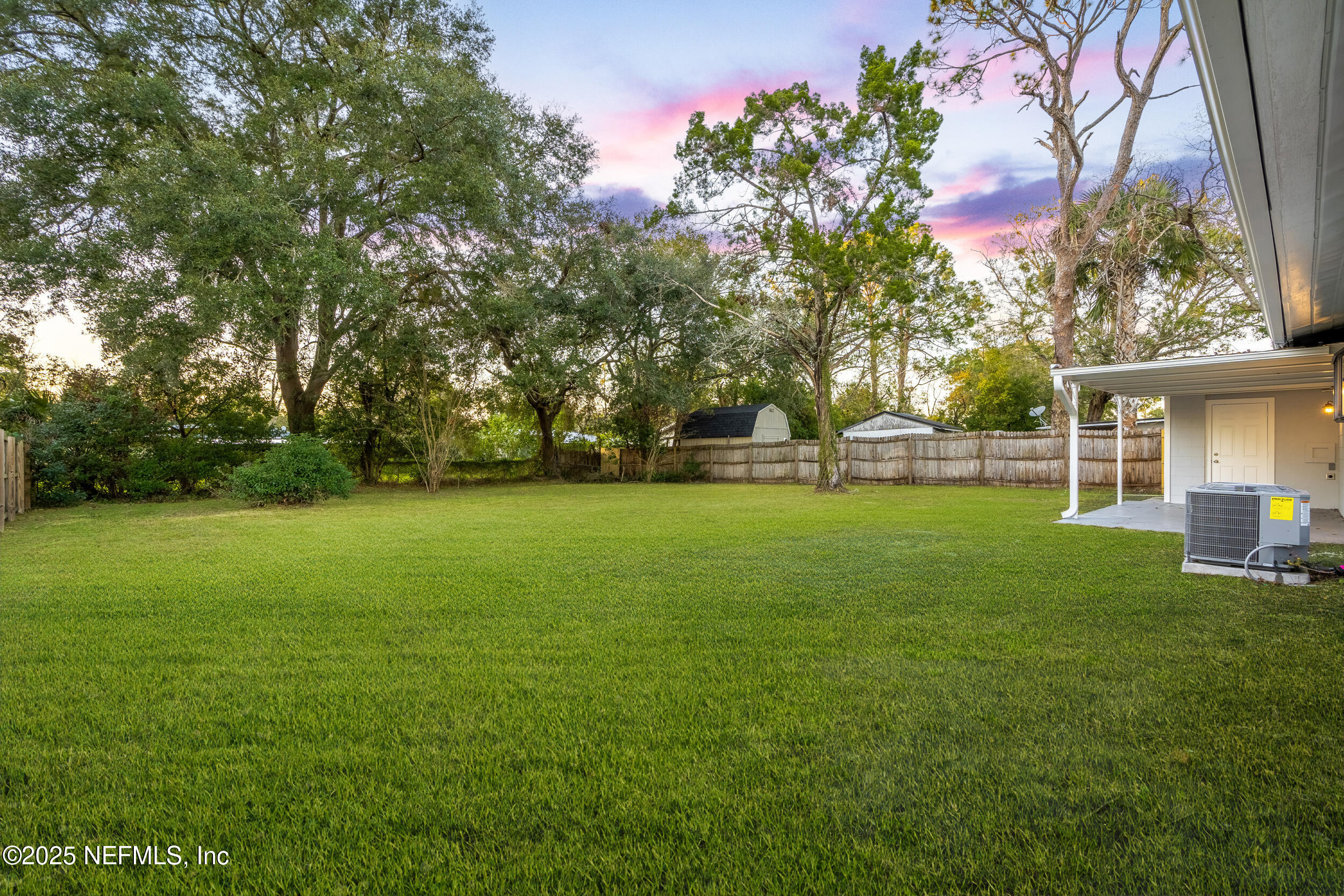 2724 Randy Road Jacksonville, FL 32216 - Photo 22 of 29 23_homeprimemedia-23