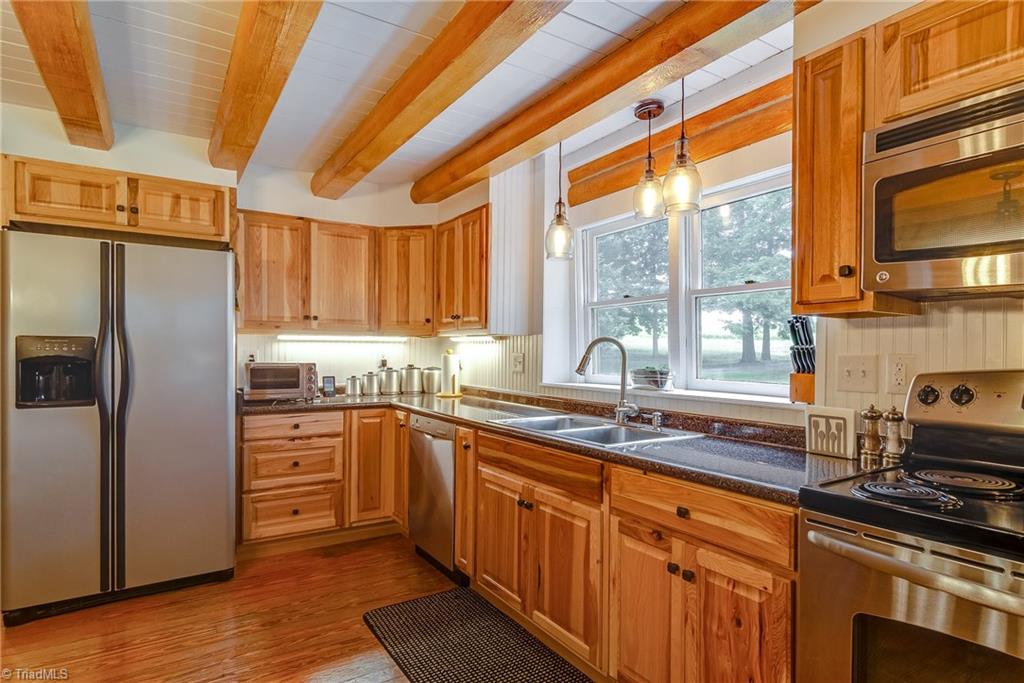 5446 Amick Road Julian, NC 27283 - Photo 9 of 30 Gallery Image 9