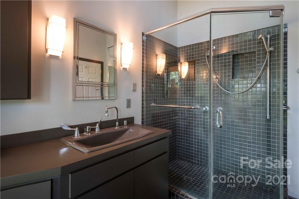 1724 Swaringen Road Traphill, NC 28685 - Photo 11 of 20 Gallery Image 11