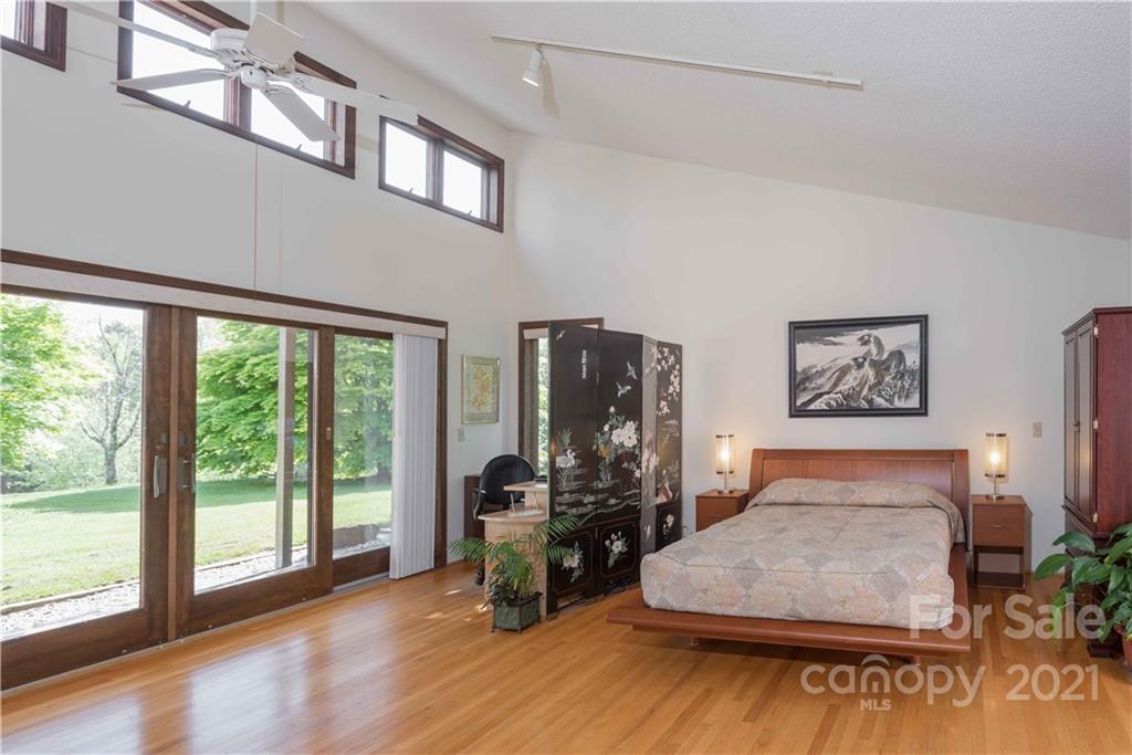 1724 Swaringen Road Traphill, NC 28685 - Photo 12 of 20 Gallery Image 12