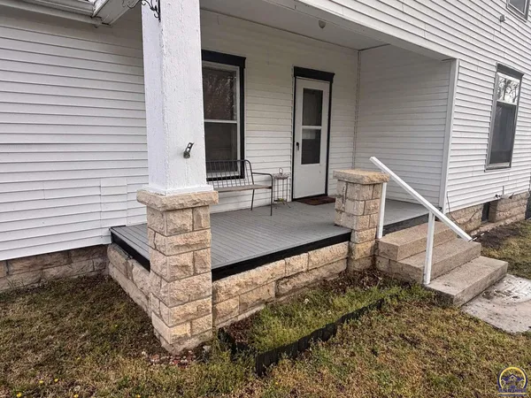 $179,900 | 333 South Pine Street, Cottonwood Falls, KS 66845