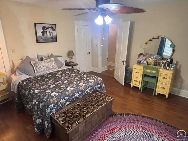 $179,900 | 333 South Pine Street, Cottonwood Falls, KS 66845