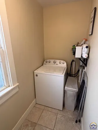 $179,900 | 333 South Pine Street, Cottonwood Falls, KS 66845