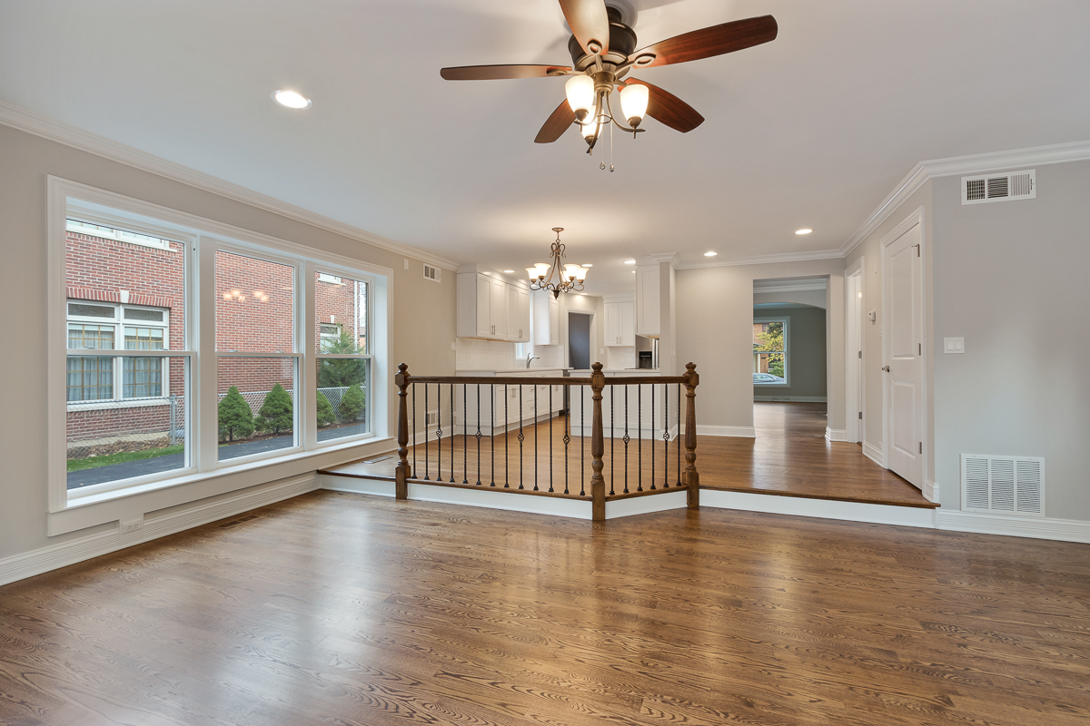 508 Warren Avenue Park Ridge, IL 60068 - Photo 8 of 26