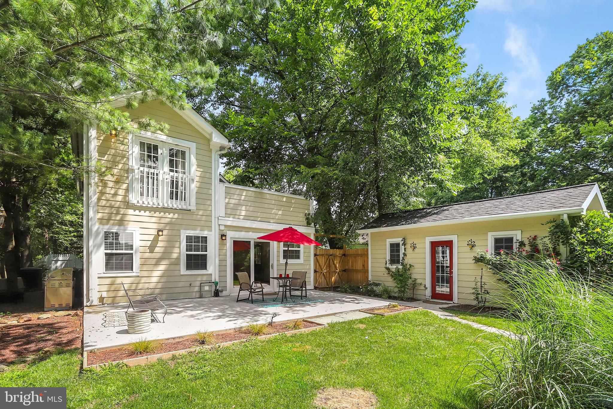 4 High Street Round Hill, VA 20141 - Photo 46 of 51 a view of a house with a yard and tree s