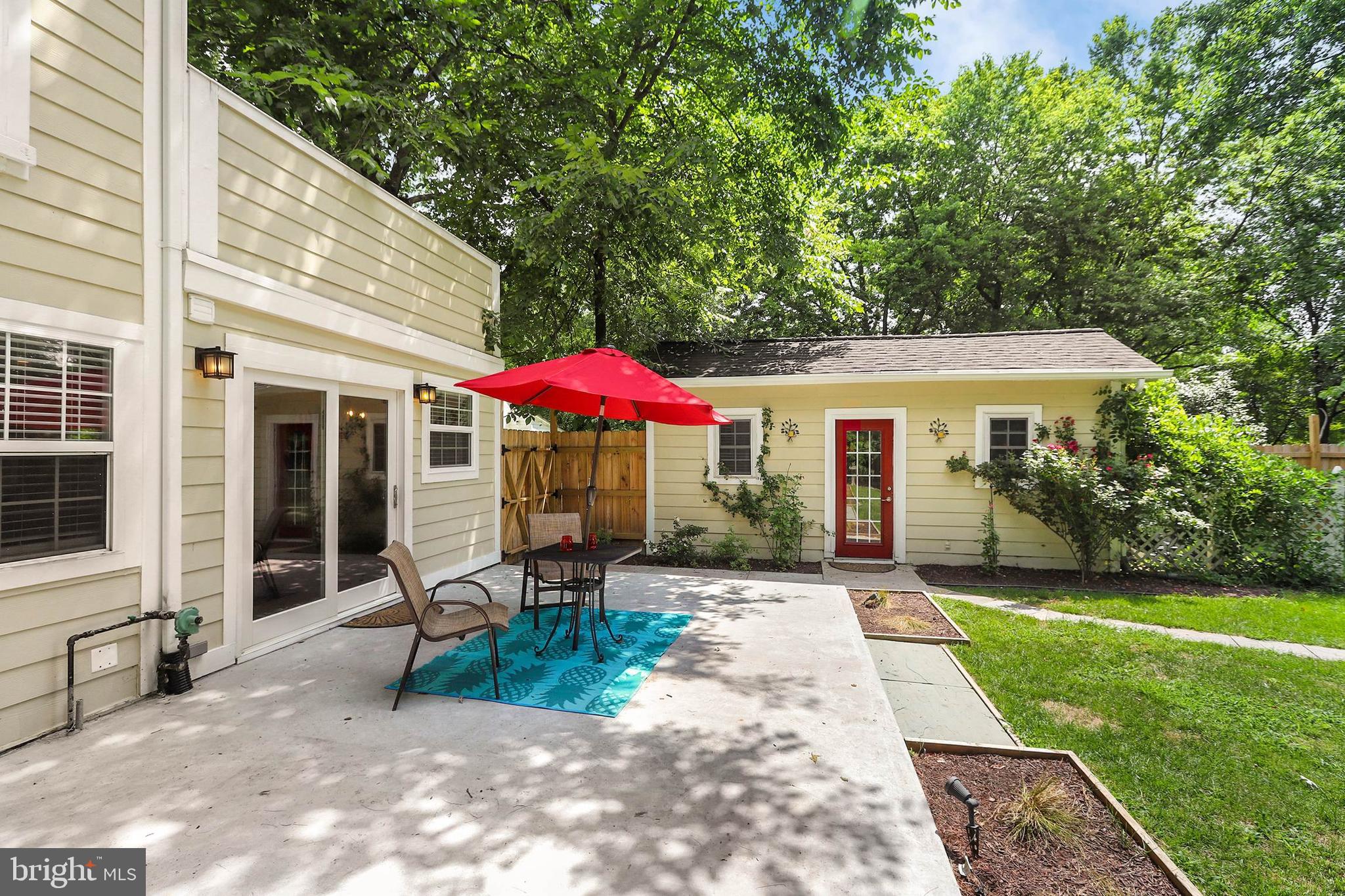 4 High Street Round Hill, VA 20141 - Photo 51 of 51 a view of a house with backyard porch and sitting area