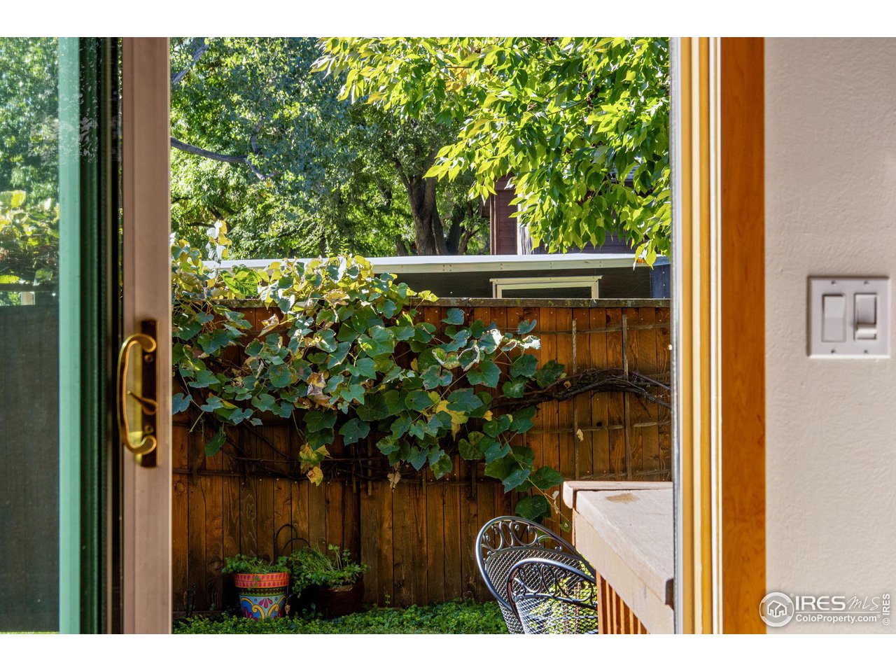 2659 Juniper Avenue, Unit 30 Boulder, CO 80304 - Photo 12 of 35 a view of a window