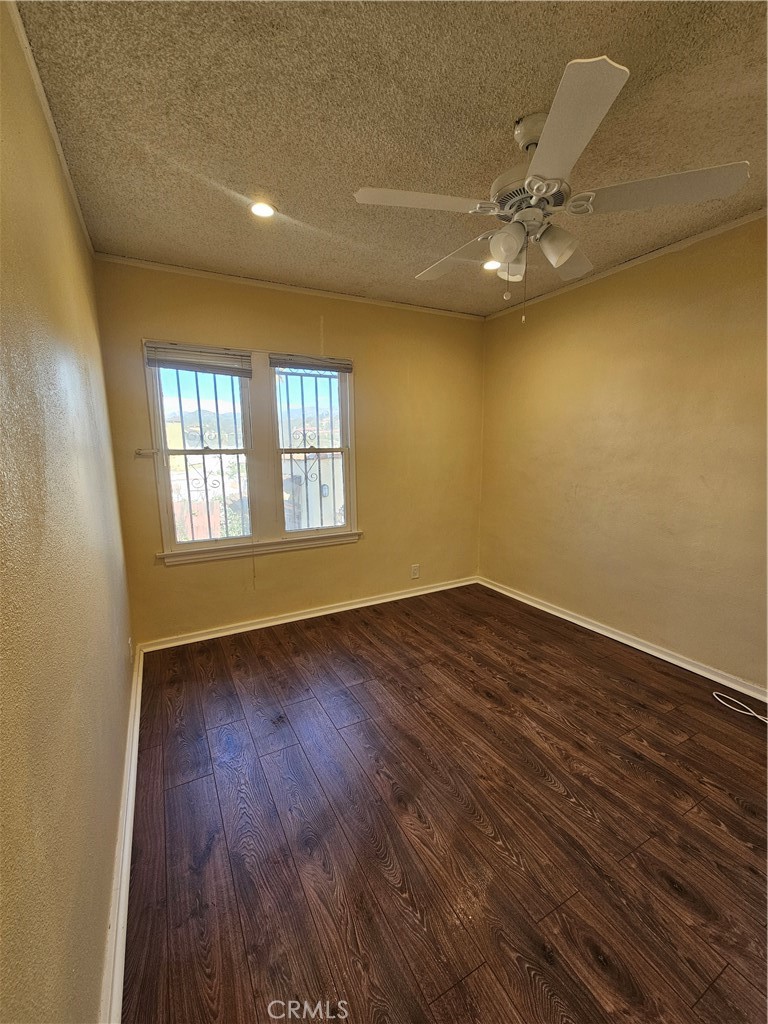 4653 Toland Way Los Angeles, CA 90041 - Photo 11 of 23