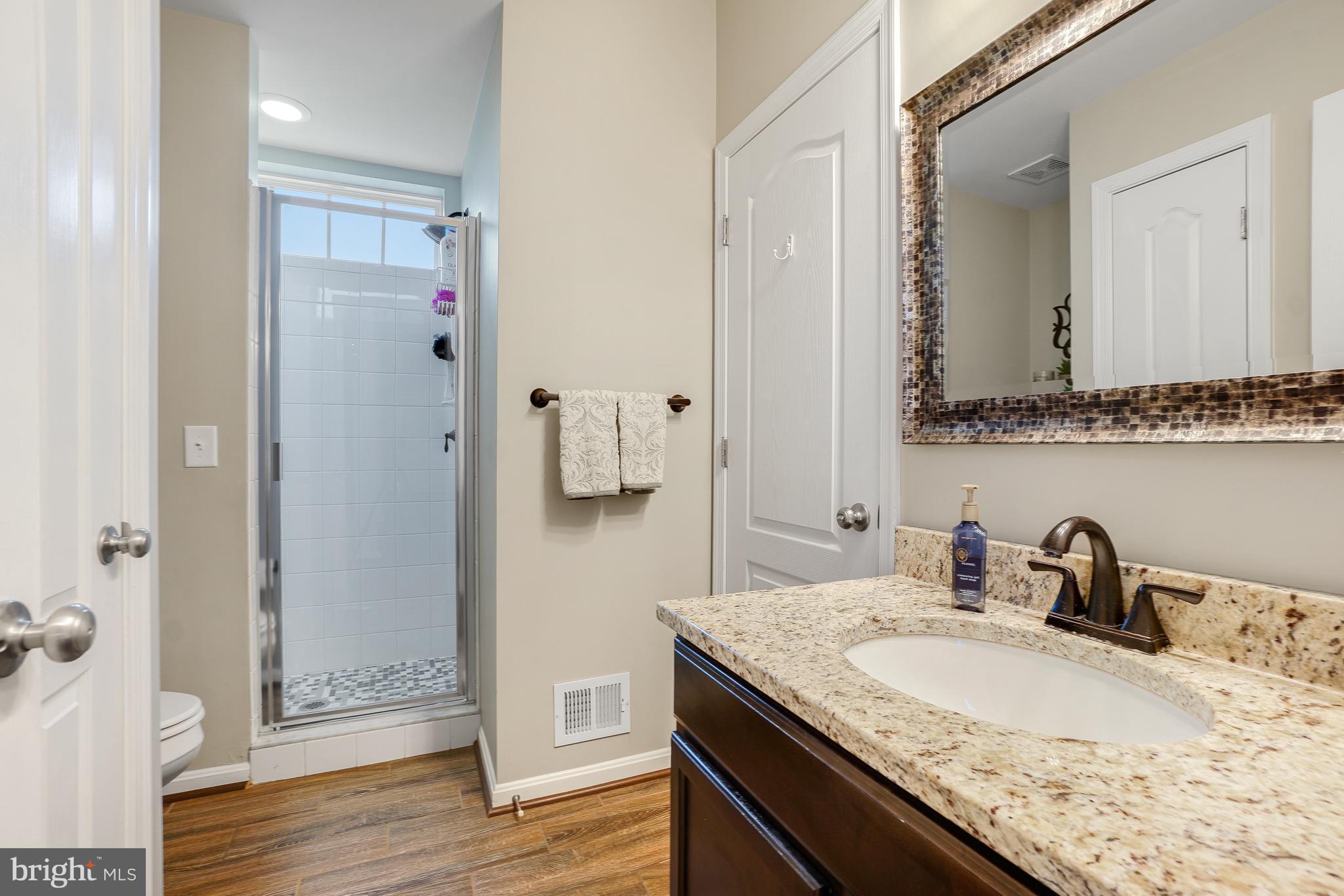 20907 Mt Aetna Road Hagerstown, MD 21742 - Photo 20 of 69 Main Level Full Bath