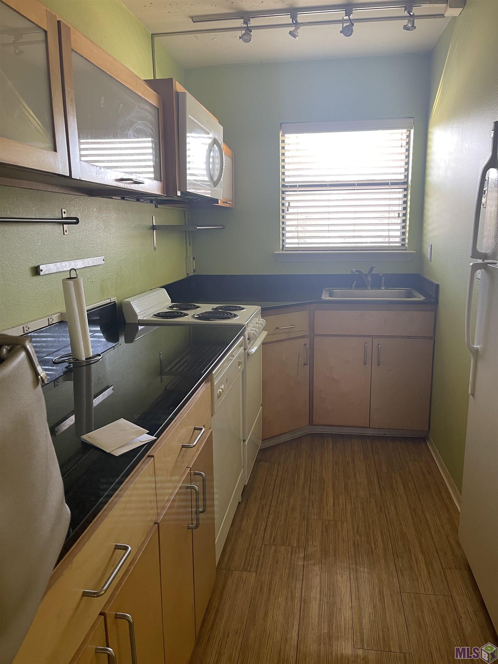 1855 Brightside Drive, Unit 4Y Baton Rouge, LA 70820 - Photo 4 of 6