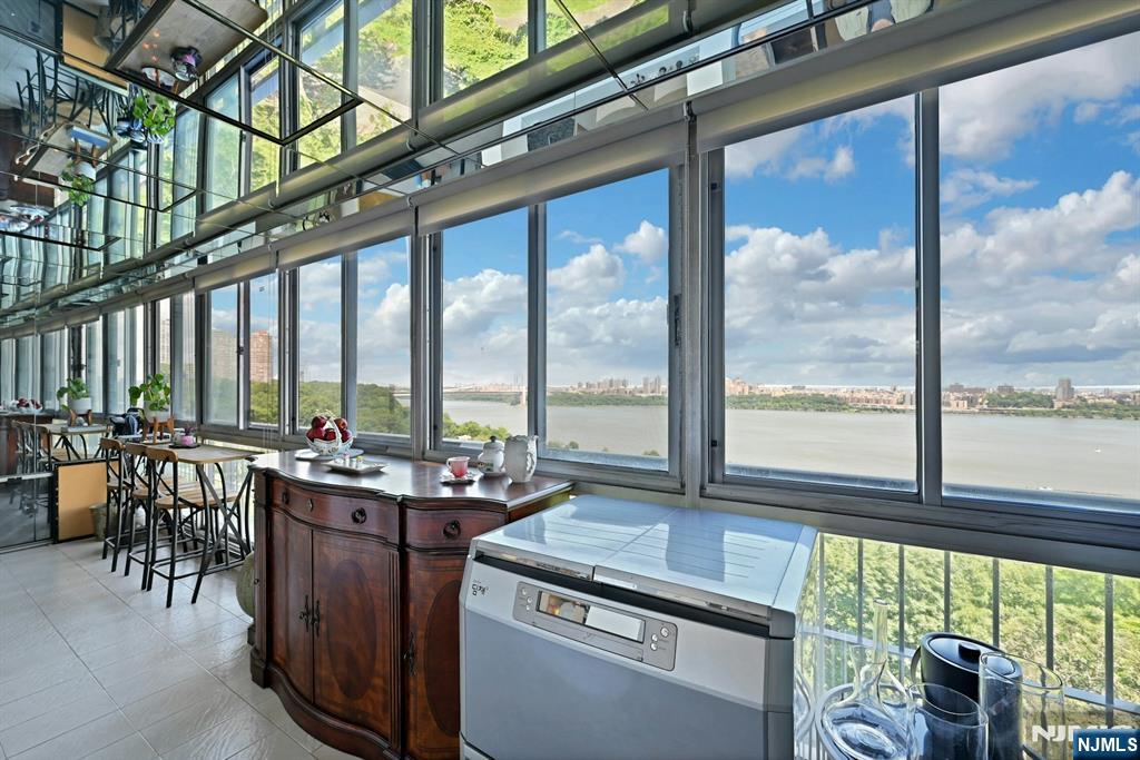 4 Horizon Road, Unit 805 Fort Lee, NJ 07024 - Photo 5 of 16