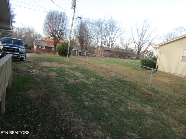 $274,900 | 2718 Mayfield Drive, Talbott, TN 37877