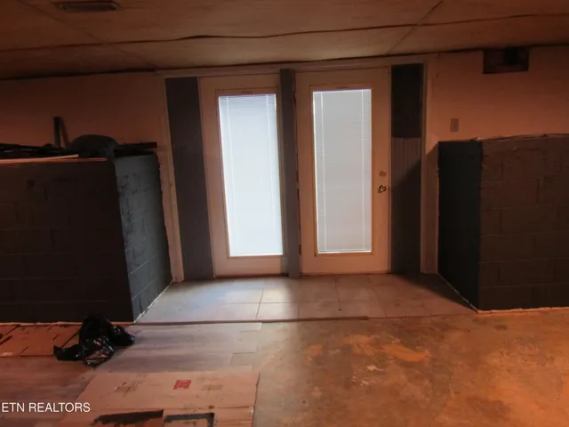 $274,900 | 2718 Mayfield Drive, Talbott, TN 37877