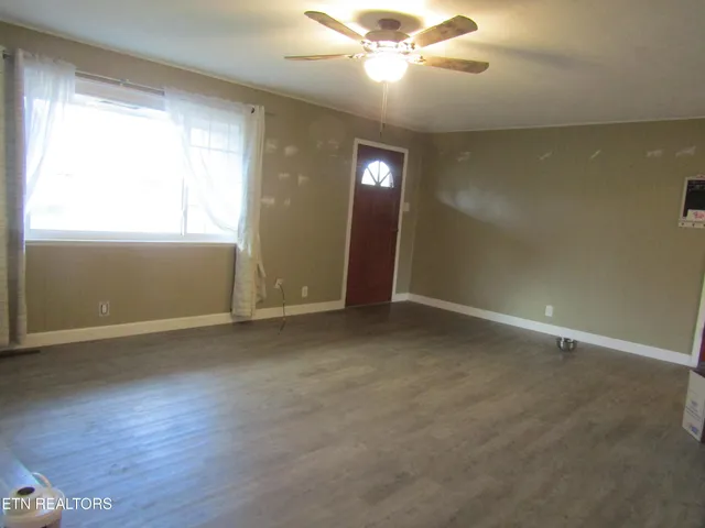 $274,900 | 2718 Mayfield Drive, Talbott, TN 37877