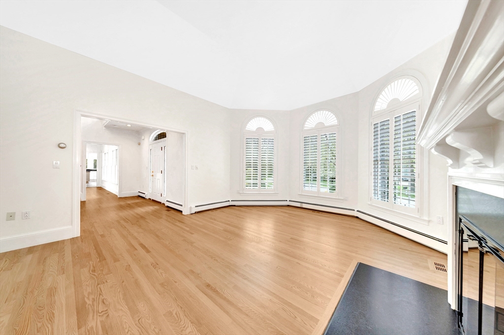 17 Sanderson Road Lexington, MA 02420 - Photo 11 of 41 Gallery Image 11