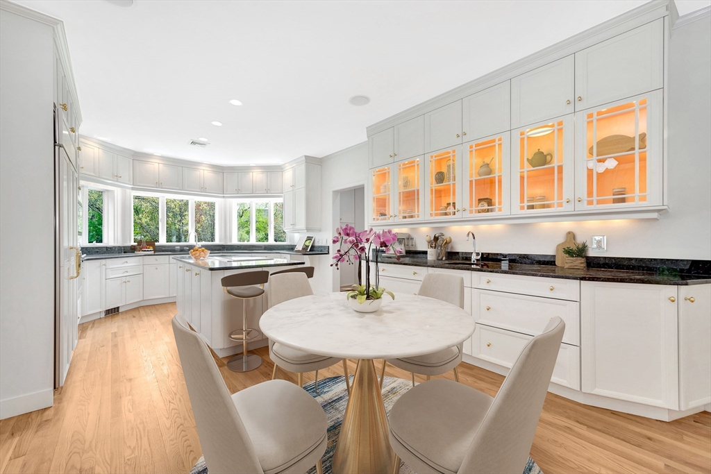 17 Sanderson Road Lexington, MA 02420 - Photo 18 of 41 Gallery Image 18