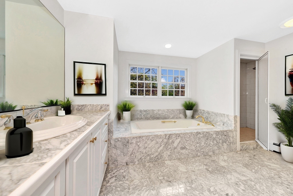 17 Sanderson Road Lexington, MA 02420 - Photo 38 of 41 Gallery Image 38