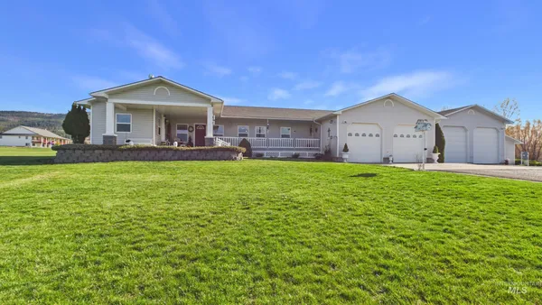 $750,000 | 104 Shiloh Drive, Grangeville, ID 83530