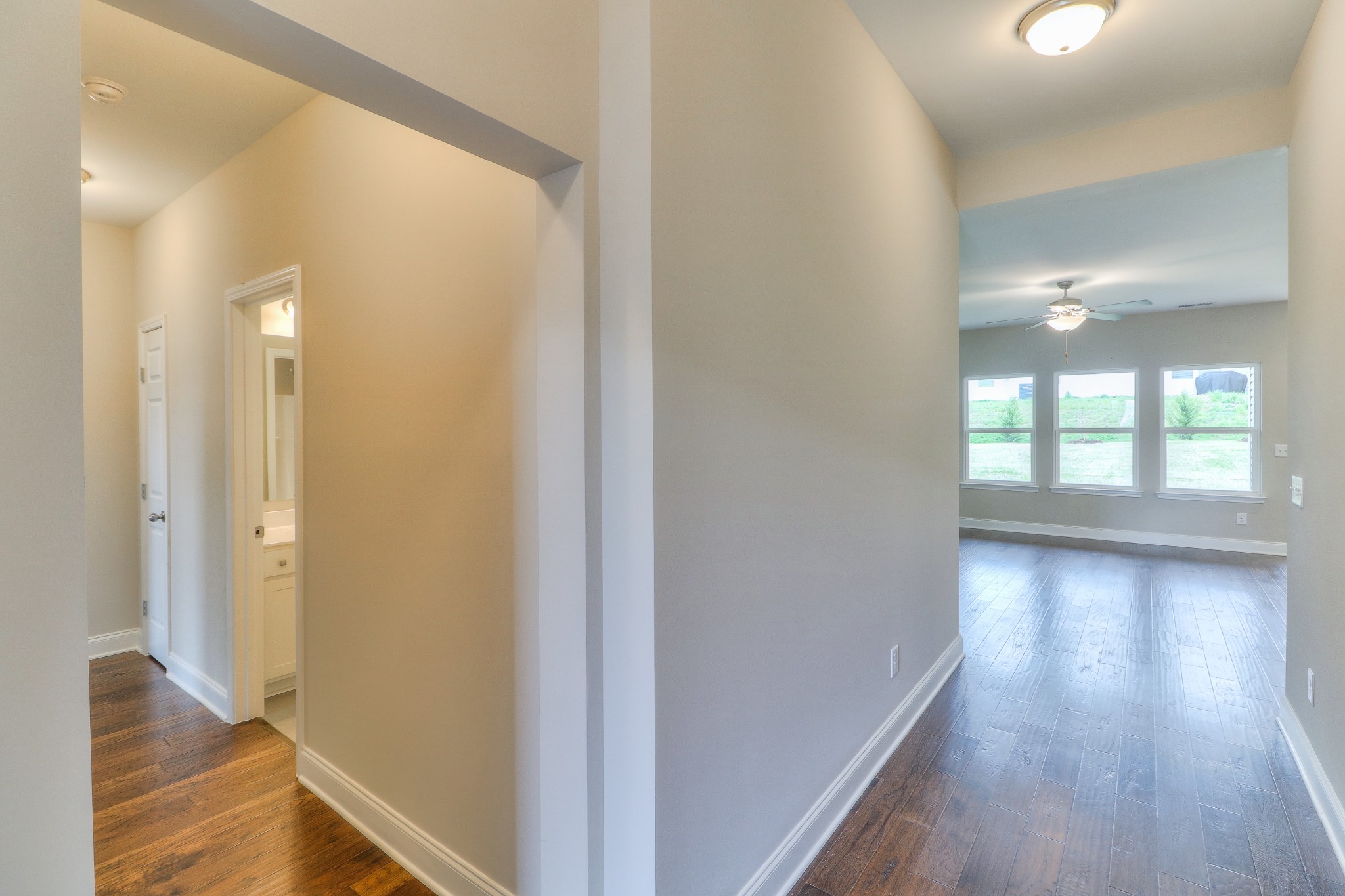 1610 Summit Ridge, Unit 717 Lebanon, TN 37090 - Photo 2 of 31 Gallery Image 2