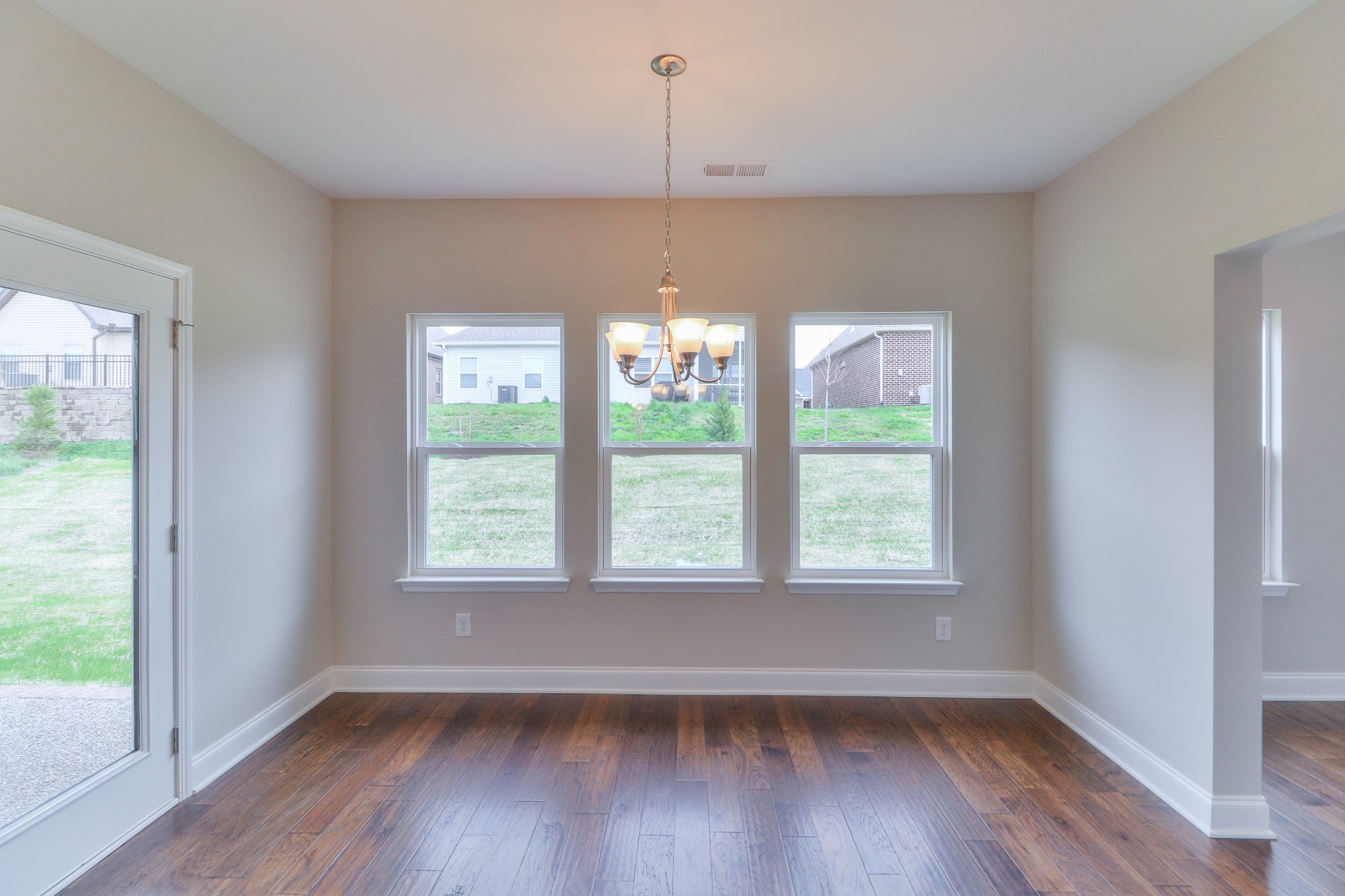 1610 Summit Ridge, Unit 717 Lebanon, TN 37090 - Photo 15 of 31 Gallery Image 15