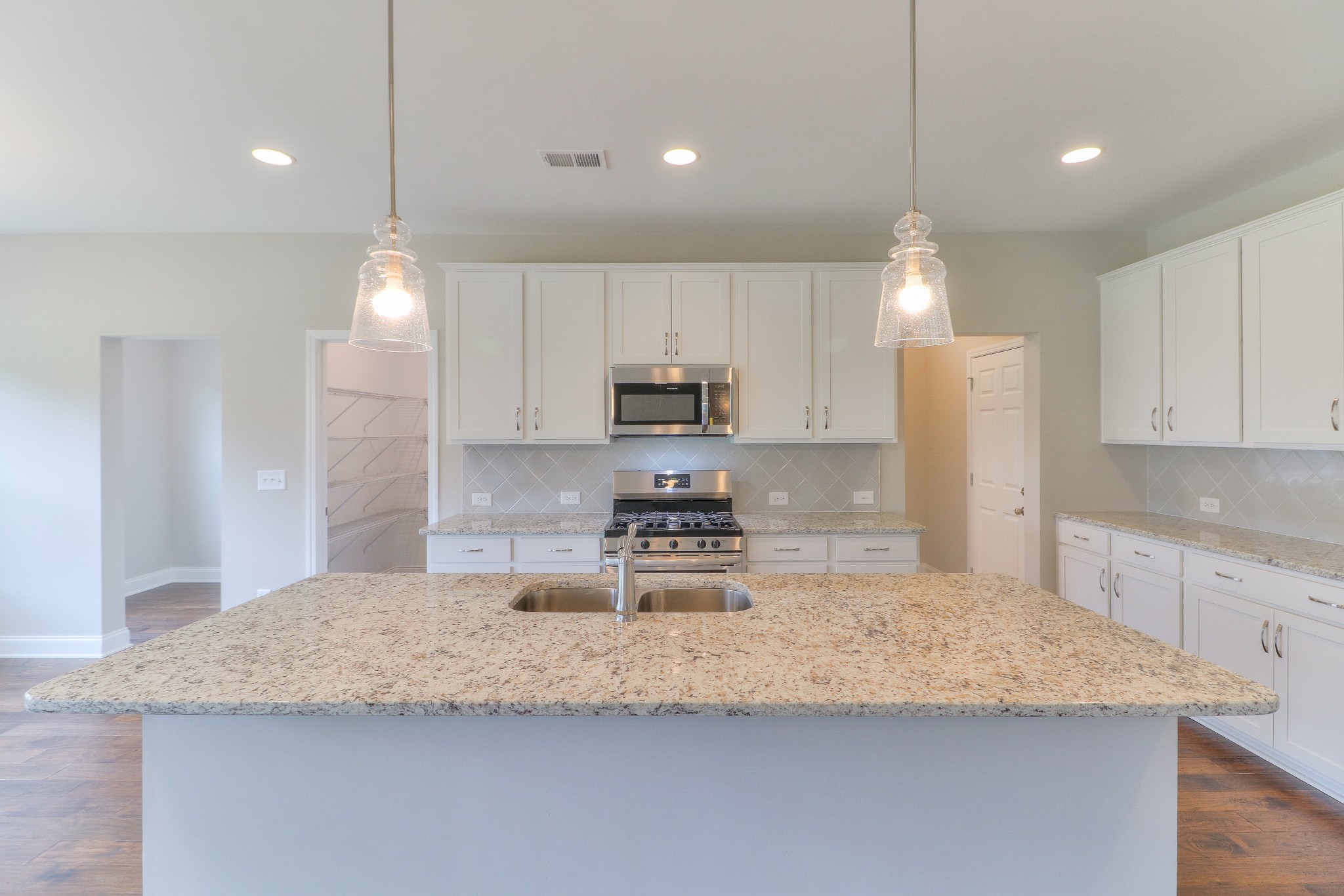 1610 Summit Ridge, Unit 717 Lebanon, TN 37090 - Photo 8 of 31 Gallery Image 8