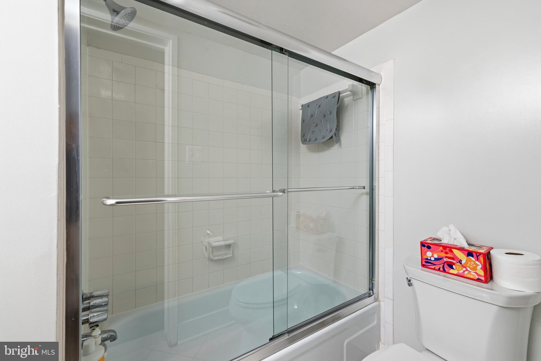 8029 Inverness Ridge Road Potomac, MD 20854 - Photo 36 of 40 Gallery Image 36