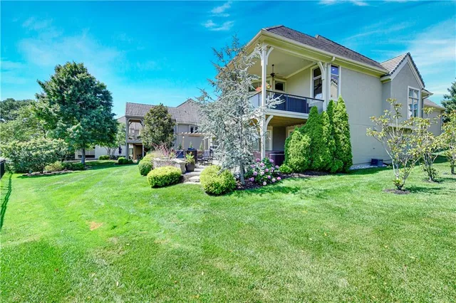 $1,297,500 | 14005 Nicklaus Drive, Overland Park, KS 66223