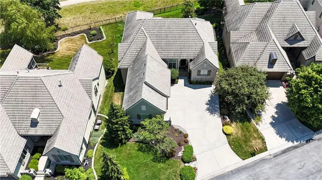 $1,297,500 | 14005 Nicklaus Drive, Overland Park, KS 66223