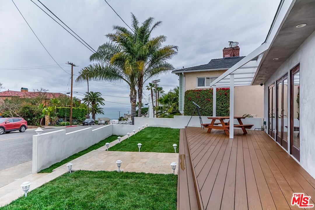 223 Waterview Street Playa del Rey, CA 90293 - Photo 2 of 50