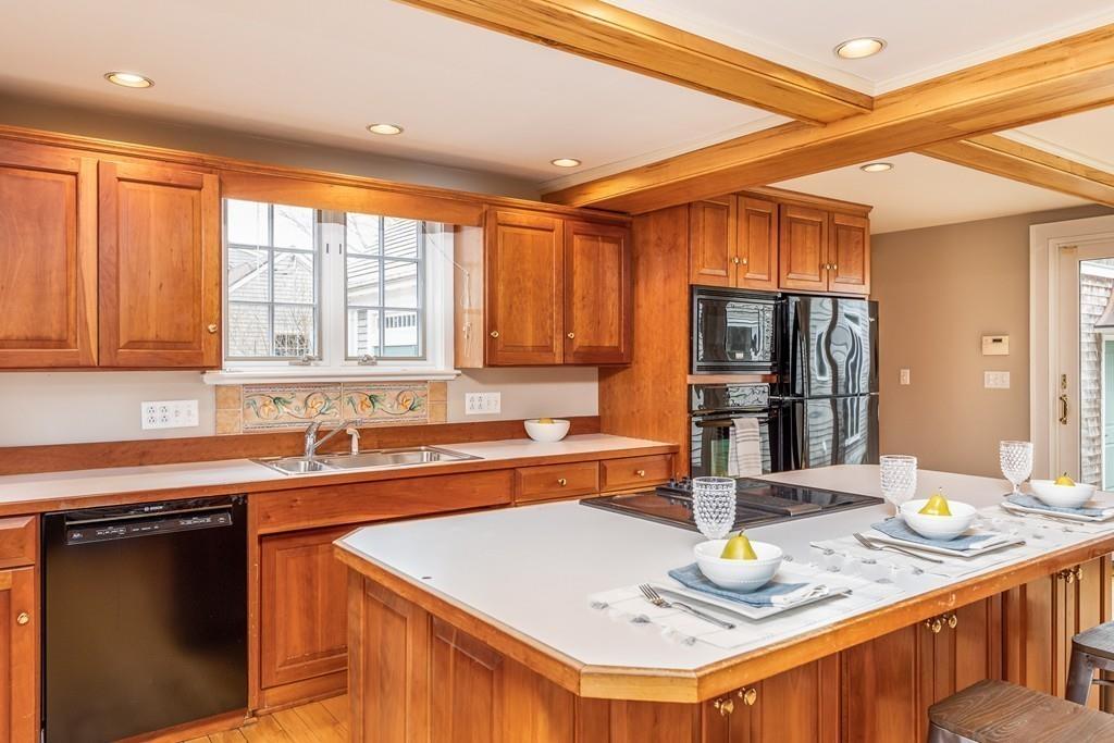 8 Wallace Road Rockport, MA 01966 - Photo 8 of 39 Gallery Image 8