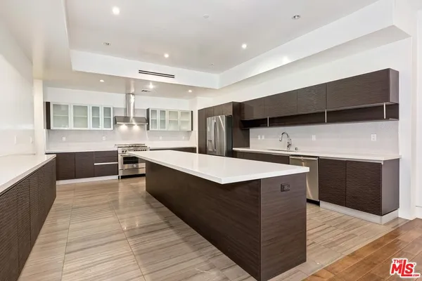 $11,500 | 225 South Hamilton Drive, Unit 106, Beverly Hills, CA 90211