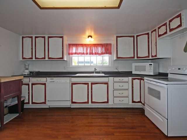 6490 Travis Road Greenwood, IN 46143 - Photo 3 of 12 Gallery Image 3