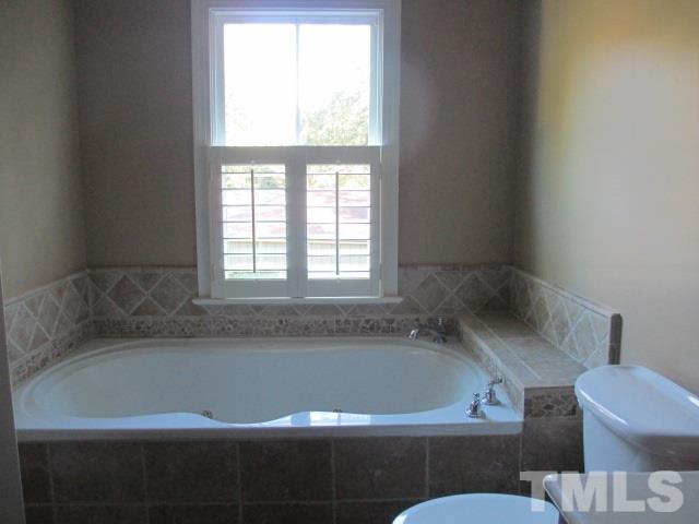 3230 Six Forks Road Raleigh, NC 27609 - Photo 13 of 25