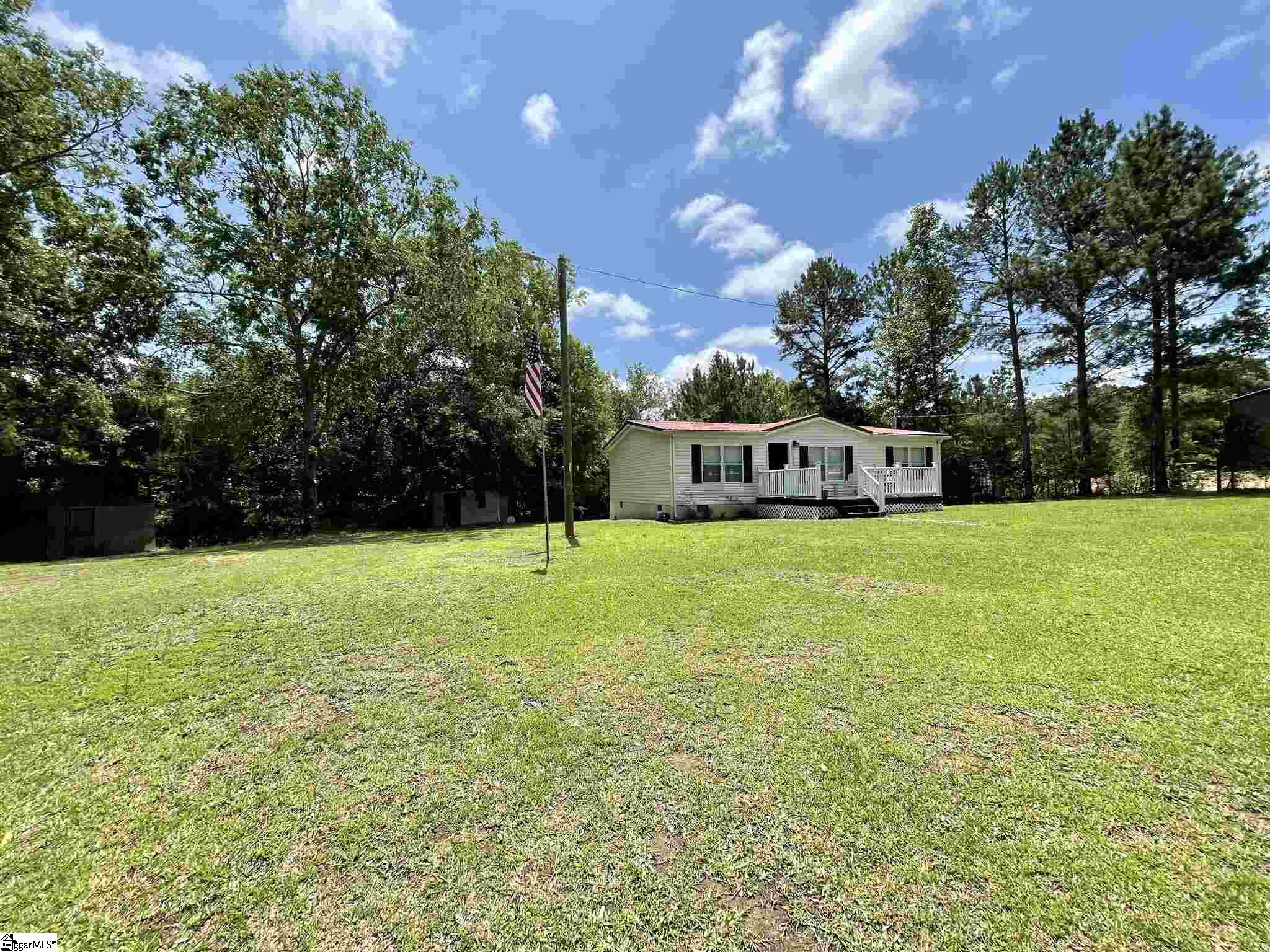 530 Flymm Smith Road Waterloo, SC 29384 - Photo 3 of 22