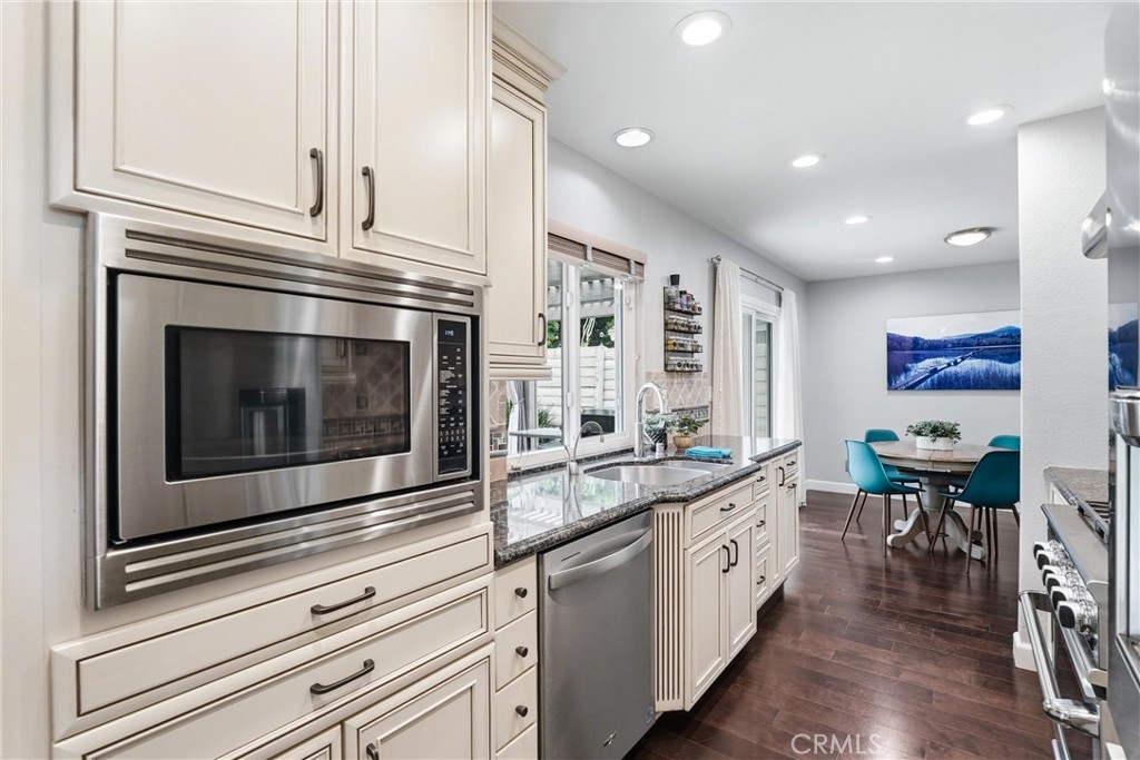 11 Shadowleaf Irvine, CA 92614 - Photo 4 of 23 Custom designed and curated cabinetry