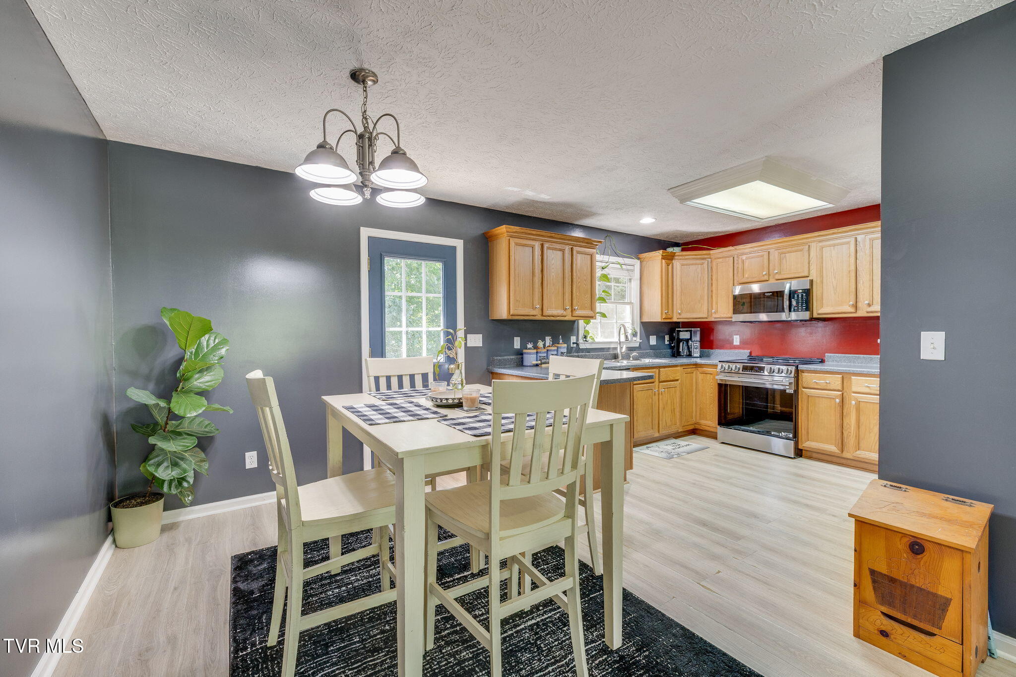 5630 Orebank Road Kingsport, TN 37664 - Photo 11 of 41 010